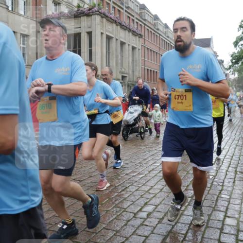 13.09.2026 - Kiel Lauf Yannick Fuchs http://msf.ph/oto/10421508 13.09.2026 10:54:25 Ziel 394, 932, 1127, 1613, 1765, 2259, 3729, 4246, 4827, 5318, 5560, 5578, 6063, 6208, 6571, 6887, 7558, 8328, 8640, 8711, 9655, 10049, 11156, 12526, 243, 548, 1117, 1343, 1740, 1765, 2033, 2196, 2471, 2579, 2683, 2746, 3024, 3092, 3269, 3293, 3337, 3649, 3729, 3822, 3886, 4045, 4101, 4264, 4276, 4310, 4525, 4581, 4582, 4701, 4867, 5119, 5203, 5392, 5431, 5506, 5621, 5626, 5650, 5675, 5678, 5680, 6519, 6888, 7276, 7518, 7535, 8640, 8849, 8925, 9088, 9400 meine-sportfotos.de