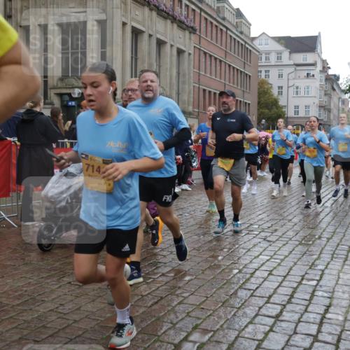 13.09.2026 - Kiel Lauf Yannick Fuchs http://msf.ph/oto/10421522 13.09.2026 10:54:27 Ziel 394, 932, 1127, 1287, 1613, 2259, 4246, 4827, 5318, 5560, 5578, 6063, 6166, 6208, 6571, 6887, 7558, 8328, 8711, 9462, 9633, 9655, 10049, 11156, 12526, 12710, 243, 548, 932, 1117, 1343, 1613, 1740, 1765, 2196, 2471, 2579, 2683, 2746, 3024, 3269, 3293, 3337, 3649, 3729, 3886, 4045, 4101, 4264, 4276, 4310, 4525, 4581, 4582, 4827, 4867, 5119, 5203, 5392, 5431, 5506, 5621, 5626, 5650, 5675, 5678, 5680, 6519, 6888, 7276, 7518, 7535, 8640, 8849, 8925, 9088, 9400, 396 meine-sportfotos.de