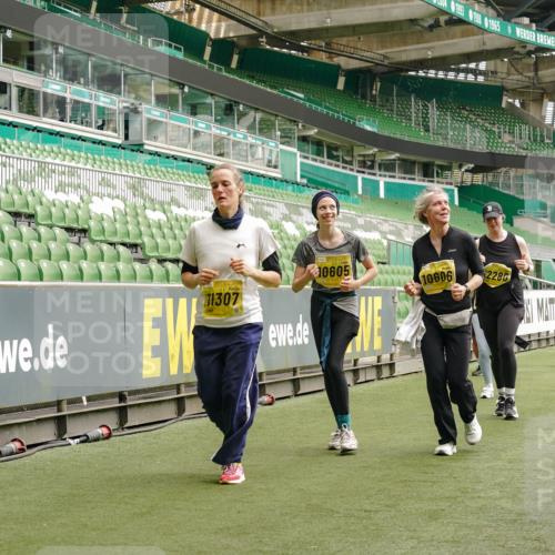 13.09.2026 - 21. swb-Marathon Bremen Michael Burmester http://msf.ph/oto/10421532 13.09.2026 10:45:02 Laufen im Stadion 10137, 10176, 10191, 10192, 10194, 10202, 10242, 10295, 10325, 10335, 10344, 10430, 10459, 10513, 10524, 10568, 10600, 10605, 10606, 10629, 10651, 10679, 10713, 10756, 10779, 10882, 10979, 10997, 10999, 11081, 11200, 11233, 11307, 11309, 11333, 11337, 11355, 11367, 11385, 11408, 11448, 11495, 11629, 11808, 11932, 11943, 12057, 12089, 12151, 12153, 12177, 12178, 12224, 12226, 12311, 12321, 12334, 12539, 10148 meine-sportfotos.de