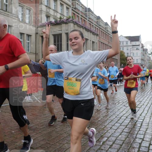 13.09.2026 - Kiel Lauf Yannick Fuchs http://msf.ph/oto/10421579 13.09.2026 10:54:32 Ziel 1127, 1287, 2259, 2506, 4502, 5560, 5578, 5821, 6063, 6166, 6208, 6571, 6887, 7558, 8328, 8542, 8711, 8867, 9462, 9633, 9655, 10049, 11156, 11529, 11760, 12526, 12529, 12710, 243, 394, 548, 932, 1343, 1613, 1740, 1765, 2196, 2471, 2579, 2746, 3024, 3269, 3293, 3337, 3649, 3729, 3886, 4101, 4246, 4264, 4310, 4525, 4581, 4582, 4827, 4867, 5119, 5318, 5392, 5621, 5675, 5678, 5680, 6519, 6888, 7276, 7518, 7535, 8328, 8640, 8849, 8925, 9088, 9400, 396 meine-sportfotos.de
