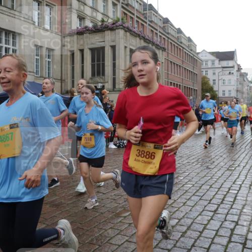 13.09.2026 - Kiel Lauf Yannick Fuchs http://msf.ph/oto/10421586 13.09.2026 10:54:33 Ziel 1127, 1287, 2259, 2506, 4502, 5560, 5578, 5821, 6063, 6166, 6208, 6571, 6887, 6889, 7558, 8542, 8711, 8867, 9297, 9462, 9633, 10015, 10049, 11156, 11529, 11760, 12526, 12529, 12710, 243, 394, 548, 932, 1343, 1613, 1740, 1765, 2196, 2471, 2579, 2746, 3024, 3269, 3293, 3337, 3649, 3729, 3886, 4101, 4246, 4264, 4310, 4525, 4581, 4582, 4827, 4867, 5119, 5318, 5392, 5621, 5675, 5678, 5680, 6519, 6888, 7276, 7518, 7535, 8328, 8640, 8849, 8925, 9088, 9400, 396, 454 meine-sportfotos.de