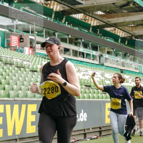 13.09.2026 - 21. swb-Marathon Bremen Michael Burmester http://msf.ph/oto/10421594 13.09.2026 10:45:06 Laufen im Stadion 10137, 10176, 10191, 10192, 10194, 10202, 10242, 10295, 10325, 10335, 10344, 10430, 10459, 10472, 10513, 10524, 10568, 10600, 10605, 10606, 10629, 10651, 10679, 10713, 10756, 10779, 10882, 10979, 10997, 10999, 11081, 11200, 11233, 11307, 11309, 11333, 11337, 11355, 11367, 11385, 11408, 11495, 11629, 11709, 11808, 11932, 11943, 12057, 12089, 12151, 12153, 12177, 12178, 12224, 12226, 12311, 12321, 12334, 12539, 10148, 10330 meine-sportfotos.de