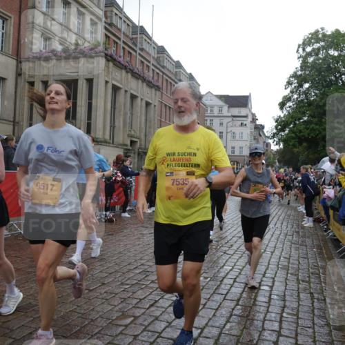 13.09.2026 - Kiel Lauf Yannick Fuchs http://msf.ph/oto/10421643 13.09.2026 10:54:37 Ziel 1127, 1287, 2506, 3939, 4091, 4502, 4938, 5302, 5560, 5821, 6166, 6887, 6889, 7046, 7558, 8542, 8867, 9297, 9424, 9462, 9633, 10015, 10740, 11156, 11529, 11760, 12268, 12526, 12529, 12710, 243, 394, 548, 932, 1127, 1343, 1613, 1740, 1765, 2196, 2259, 2471, 2579, 2746, 3024, 3293, 3337, 3649, 3729, 4246, 4264, 4310, 4525, 4582, 4827, 5119, 5318, 5392, 5578, 5680, 6063, 6208, 6519, 6571, 6887, 6888, 7276, 7535, 7558, 8328, 8640, 8711, 8849, 8925, 9088, 9400, 396, 454 meine-sportfotos.de