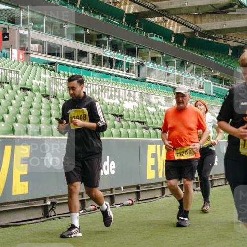 13.09.2026 - 21. swb-Marathon Bremen Michael Burmester http://msf.ph/oto/10421649 13.09.2026 10:45:08 Laufen im Stadion 10137, 10176, 10191, 10192, 10194, 10202, 10242, 10295, 10325, 10335, 10344, 10430, 10459, 10472, 10513, 10524, 10568, 10600, 10605, 10606, 10629, 10651, 10679, 10713, 10756, 10779, 10882, 10979, 10997, 10999, 11081, 11200, 11233, 11307, 11309, 11355, 11367, 11385, 11408, 11495, 11629, 11709, 11808, 11821, 11932, 11943, 12057, 12089, 12151, 12153, 12177, 12178, 12224, 12226, 12311, 12321, 12334, 12539, 10148, 10330 meine-sportfotos.de