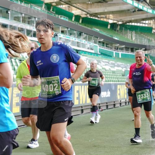 13.09.2026 - 21. swb-Marathon Bremen Michael Burmester http://msf.ph/oto/10421691 13.09.2026 13:22:25 Laufen im Stadion 128, 160, 211, 258, 343, 351, 423, 441, 571, 601, 609, 620, 708, 782, 851, 892, 1060, 1094, 1157, 1158, 1177, 1178, 1259, 1316, 1331, 1344, 1417, 1518, 1657, 1669, 1676, 1691, 1729, 1746, 1788, 1808, 1883, 2213, 2290, 2414, 2433, 2475, 2504, 2526, 2551, 2619, 2632, 2652, 2660, 2685, 2711, 2736, 2828, 2954, 2964, 2995, 3010, 3022, 3034, 3070, 3074, 3144, 3225, 3252, 3347, 3351, 3505, 3530, 3559, 3682, 3727, 3784, 4020, 4054, 4231, 4406, 4407, 4431, 4467, 4584, 1506 meine-sportfotos.de