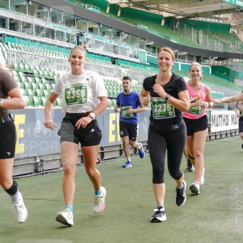 13.09.2026 - 21. swb-Marathon Bremen Michael Burmester http://msf.ph/oto/10421779 13.09.2026 13:22:28 Laufen im Stadion 128, 160, 211, 258, 343, 351, 423, 441, 533, 571, 601, 609, 620, 708, 782, 851, 892, 1060, 1094, 1157, 1158, 1177, 1178, 1259, 1316, 1331, 1344, 1417, 1518, 1657, 1669, 1676, 1691, 1729, 1746, 1788, 1883, 2213, 2290, 2414, 2433, 2475, 2504, 2526, 2551, 2619, 2632, 2652, 2660, 2685, 2711, 2736, 2828, 2954, 2964, 2995, 3010, 3022, 3034, 3144, 3225, 3252, 3347, 3351, 3505, 3530, 3559, 3682, 3727, 3784, 4020, 4054, 4231, 4406, 4407, 4431, 4467, 4584, 1506 meine-sportfotos.de