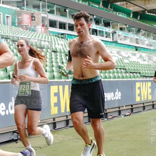 13.09.2026 - 21. swb-Marathon Bremen Michael Burmester http://msf.ph/oto/10421811 13.09.2026 12:59:40 Laufen im Stadion 135, 148, 191, 226, 232, 260, 342, 651, 745, 972, 1080, 1166, 1209, 1281, 1368, 1493, 1494, 1516, 1642, 1650, 1861, 1931, 1935, 1963, 2088, 2210, 2289, 2293, 2306, 2322, 2343, 2367, 2425, 2481, 2517, 2570, 2577, 2686, 2771, 2806, 2807, 2827, 2885, 2899, 2906, 2914, 2953, 2961, 2979, 3015, 3021, 3076, 3098, 3105, 3120, 3124, 3145, 3190, 3233, 3273, 3354, 3435, 3480, 3516, 3531, 3560, 3652, 3729, 3855, 3861, 3930, 3934, 205 meine-sportfotos.de