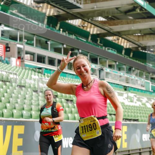 13.09.2026 - 21. swb-Marathon Bremen Michael Burmester http://msf.ph/oto/10421851 13.09.2026 10:45:19 Laufen im Stadion 10137, 10176, 10191, 10192, 10194, 10202, 10242, 10295, 10344, 10430, 10472, 10524, 10568, 10600, 10629, 10651, 10679, 10713, 10756, 10779, 10882, 10979, 10997, 10999, 11081, 11181, 11200, 11233, 11244, 11307, 11309, 11355, 11367, 11385, 11408, 11495, 11574, 11629, 11709, 11808, 11821, 11932, 11943, 12057, 12089, 12151, 12153, 12177, 12178, 12224, 12226, 12285, 12311, 12321, 12334, 12374, 12539, 10148, 10303, 10330 meine-sportfotos.de