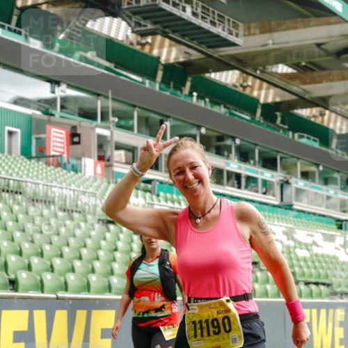 13.09.2026 - 21. swb-Marathon Bremen Michael Burmester http://msf.ph/oto/10421864 13.09.2026 10:45:19 Laufen im Stadion 10137, 10176, 10191, 10192, 10194, 10202, 10242, 10295, 10344, 10430, 10472, 10524, 10568, 10600, 10629, 10651, 10679, 10713, 10756, 10779, 10882, 10979, 10997, 10999, 11081, 11181, 11200, 11233, 11244, 11307, 11309, 11355, 11367, 11385, 11408, 11495, 11574, 11629, 11709, 11808, 11821, 11932, 11943, 12057, 12089, 12151, 12153, 12177, 12178, 12224, 12226, 12285, 12311, 12321, 12334, 12374, 12539, 10148, 10303, 10330 meine-sportfotos.de