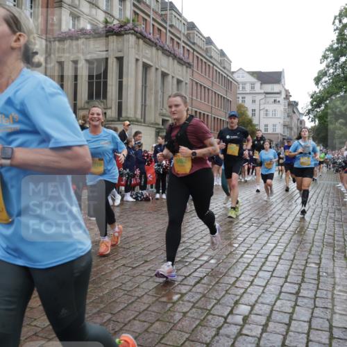 13.09.2026 - Kiel Lauf Yannick Fuchs http://msf.ph/oto/10421885 13.09.2026 10:55:05 Ziel 575, 1232, 1459, 1815, 1973, 2198, 2339, 2548, 2554, 2738, 2813, 3084, 3699, 3903, 4369, 4370, 4625, 4652, 4665, 4898, 4902, 5104, 5260, 5645, 6193, 6490, 6498, 6501, 6583, 6991, 7722, 8121, 8714, 9131, 9573, 9601, 9849, 10032, 10058, 10170, 10571, 11157, 11325, 11358, 11453, 12176, 12444, 396, 454, 459, 796, 1063, 1287, 1619, 1659, 1940, 2357, 2506, 2747, 3162, 3511, 3939, 3950, 4091, 4502, 4772, 6166, 9462, 9633, 185, 313, 1851, 3429, 4403, 4678, 2259, 5578 meine-sportfotos.de