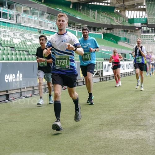 13.09.2026 - 21. swb-Marathon Bremen Michael Burmester http://msf.ph/oto/10421935 13.09.2026 12:59:42 Laufen im Stadion 135, 148, 191, 226, 232, 260, 342, 651, 745, 972, 1080, 1166, 1209, 1281, 1368, 1493, 1494, 1516, 1642, 1650, 1861, 1931, 1935, 1963, 2088, 2210, 2289, 2293, 2306, 2322, 2343, 2367, 2425, 2481, 2517, 2570, 2577, 2686, 2700, 2771, 2806, 2807, 2827, 2885, 2899, 2906, 2914, 2953, 2961, 2979, 3015, 3021, 3076, 3098, 3105, 3120, 3124, 3145, 3168, 3190, 3233, 3273, 3354, 3435, 3480, 3516, 3531, 3560, 3652, 3729, 3855, 3861, 3930, 3934, 205 meine-sportfotos.de