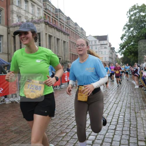 13.09.2026 - Kiel Lauf Yannick Fuchs http://msf.ph/oto/10421953 13.09.2026 10:55:13 Ziel 185, 1459, 1815, 1851, 1973, 2339, 2738, 3084, 3429, 3645, 3903, 4403, 4678, 4898, 5104, 5645, 5834, 6193, 6490, 6498, 6501, 6583, 6800, 6991, 7118, 7450, 7566, 8714, 8791, 8845, 9131, 10032, 10061, 10354, 10571, 10936, 11325, 11358, 11453, 11751, 12176, 12444, 12610, 396, 454, 459, 575, 796, 1063, 1232, 1619, 1659, 1940, 2198, 2339, 2357, 2548, 2554, 2747, 2813, 3162, 3511, 3699, 3939, 3950, 4091, 4369, 4370, 4625, 4652, 4665, 4772, 4902, 7722, 8121, 34, 313 meine-sportfotos.de