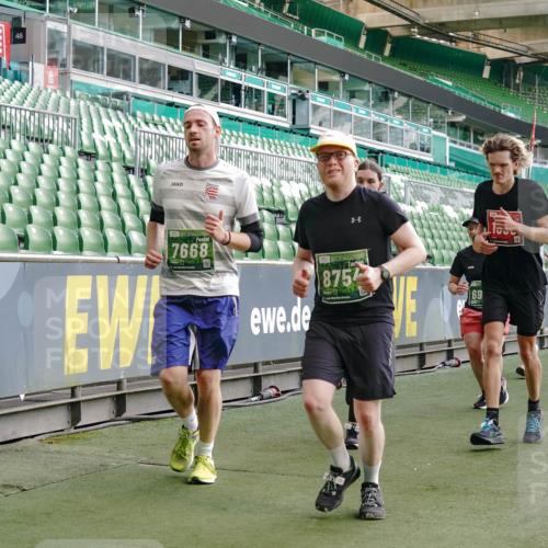 13.09.2026 - 21. swb-Marathon Bremen Michael Burmester http://msf.ph/oto/10421971 13.09.2026 13:22:33 Laufen im Stadion 128, 160, 211, 258, 343, 351, 423, 441, 533, 571, 601, 609, 708, 782, 851, 892, 1060, 1094, 1157, 1158, 1177, 1178, 1259, 1316, 1331, 1344, 1417, 1518, 1657, 1669, 1676, 1691, 1729, 1746, 1788, 1883, 2213, 2290, 2433, 2475, 2504, 2526, 2551, 2619, 2632, 2652, 2660, 2685, 2711, 2828, 2954, 2964, 2995, 3022, 3034, 3144, 3225, 3252, 3347, 3351, 3423, 3505, 3530, 3559, 3682, 3727, 3784, 3819, 4020, 4054, 4231, 4406, 4407, 4431, 4467, 4584, 1506 meine-sportfotos.de