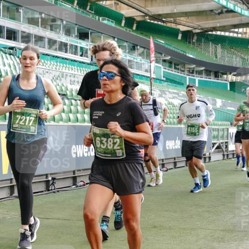 13.09.2026 - 21. swb-Marathon Bremen Michael Burmester http://msf.ph/oto/10422010 13.09.2026 13:22:34 Laufen im Stadion 128, 160, 211, 258, 343, 351, 423, 441, 533, 571, 601, 609, 708, 782, 851, 892, 1060, 1094, 1157, 1158, 1177, 1178, 1259, 1316, 1331, 1344, 1417, 1518, 1657, 1669, 1676, 1691, 1729, 1746, 1788, 1883, 2213, 2290, 2433, 2475, 2504, 2526, 2551, 2619, 2632, 2652, 2660, 2685, 2711, 2828, 2954, 2964, 2995, 3022, 3034, 3144, 3225, 3252, 3347, 3351, 3423, 3505, 3530, 3559, 3682, 3727, 3784, 3819, 4020, 4054, 4231, 4406, 4407, 4431, 4467, 4584, 1506 meine-sportfotos.de
