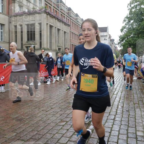 13.09.2026 - Kiel Lauf Yannick Fuchs http://msf.ph/oto/10422019 13.09.2026 10:55:20 Ziel 185, 313, 428, 1841, 1851, 2330, 2331, 2738, 3379, 3429, 3645, 3903, 4403, 4678, 4898, 5485, 5834, 6490, 6800, 6991, 7118, 7450, 7566, 8791, 8845, 9131, 9858, 10061, 10354, 10936, 11325, 11358, 11751, 12610, 396, 454, 459, 575, 796, 1232, 1459, 1619, 1659, 1815, 1940, 1973, 2198, 2339, 2357, 2548, 2554, 2738, 2747, 2813, 3084, 3162, 3511, 3699, 3903, 3950, 4369, 4370, 4625, 4652, 4665, 4898, 4902, 5104, 5645, 6193, 6490, 6498, 6501, 6583, 6991, 7722, 8121, 34, 396, 1619 meine-sportfotos.de