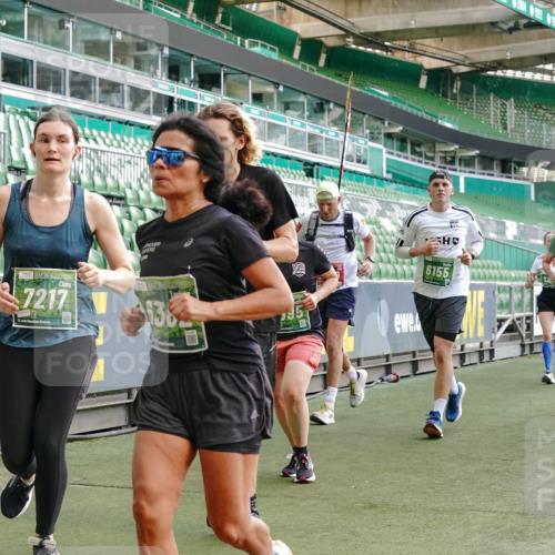 13.09.2026 - 21. swb-Marathon Bremen Michael Burmester http://msf.ph/oto/10422027 13.09.2026 13:22:34 Laufen im Stadion 128, 160, 211, 258, 343, 351, 423, 441, 533, 571, 601, 609, 708, 782, 851, 892, 1060, 1094, 1157, 1158, 1177, 1178, 1259, 1316, 1331, 1344, 1417, 1518, 1657, 1669, 1676, 1691, 1729, 1746, 1788, 1883, 2213, 2290, 2433, 2475, 2504, 2526, 2551, 2619, 2632, 2652, 2660, 2685, 2711, 2828, 2954, 2964, 2995, 3022, 3034, 3144, 3225, 3252, 3347, 3351, 3423, 3505, 3530, 3559, 3682, 3727, 3784, 3819, 4020, 4054, 4231, 4406, 4407, 4431, 4467, 4584, 1506 meine-sportfotos.de