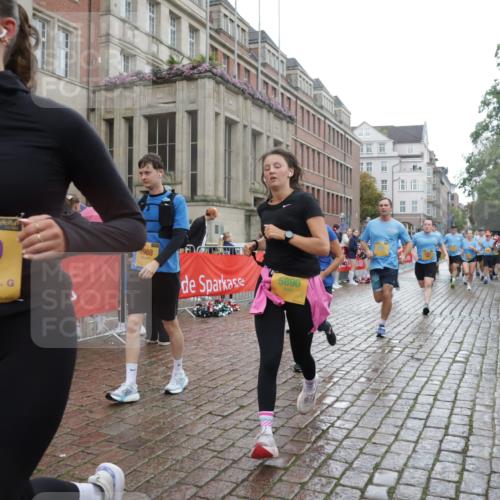 13.09.2026 - Kiel Lauf Yannick Fuchs http://msf.ph/oto/10422095 13.09.2026 10:55:26 Ziel 34, 313, 428, 1841, 2330, 2331, 3379, 3645, 5485, 5544, 5572, 5903, 6800, 6880, 7148, 7568, 7966, 8765, 8772, 9858, 10597, 10722, 10936, 11751, 11946, 12500, 12610, 185, 454, 575, 1232, 1459, 1815, 1851, 1973, 2198, 2339, 2357, 2548, 2554, 2738, 2813, 3084, 3429, 3699, 3903, 4369, 4370, 4403, 4625, 4652, 4665, 4678, 4898, 4902, 5104, 5645, 5834, 6193, 6490, 6498, 6501, 6583, 6991, 7118, 7450, 7566, 7722, 8121, 8791, 396, 1619 meine-sportfotos.de