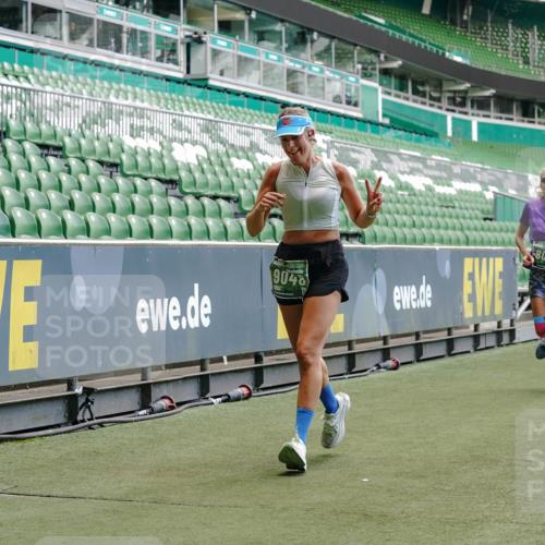 13.09.2026 - 21. swb-Marathon Bremen Michael Burmester http://msf.ph/oto/10422125 13.09.2026 12:59:49 Laufen im Stadion 135, 148, 191, 226, 232, 260, 342, 651, 745, 972, 1080, 1166, 1209, 1368, 1493, 1494, 1516, 1650, 1861, 1931, 1935, 1963, 2088, 2210, 2289, 2293, 2306, 2322, 2343, 2367, 2427, 2481, 2517, 2570, 2577, 2686, 2700, 2771, 2806, 2807, 2827, 2885, 2899, 2906, 2914, 2953, 2961, 2979, 3015, 3021, 3076, 3098, 3105, 3120, 3124, 3145, 3168, 3190, 3233, 3273, 3354, 3435, 3480, 3516, 3531, 3652, 3729, 3774, 3855, 3856, 3861, 3930, 3934, 205 meine-sportfotos.de