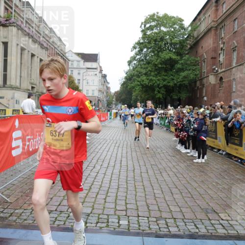 13.09.2026 - Kiel Lauf Yannick Fuchs http://msf.ph/oto/10422155 13.09.2026 09:43:23 Ziel 255, 401, 623, 1508, 4256, 5929, 6377, 7099, 7532, 7857, 8066, 8808, 10189, 1040, 1213, 3041, 3849, 3850, 5530, 7874, 8191, 8870, 9311, 9354, 9629, 9933, 10047, 10118, 11721, 11753, 12259, 12678, 40, 1049, 1833, 1857, 4171, 5964, 7773, 7905, 8770, 8834, 9323, 9934, 10300, 10460, 11246, 12101, 12164, 12575, 762, 3827, 4322, 8870, 9311, 9519, 11721, 12678 meine-sportfotos.de