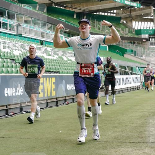 13.09.2026 - 21. swb-Marathon Bremen Michael Burmester http://msf.ph/oto/10422256 13.09.2026 12:59:54 Laufen im Stadion 135, 148, 191, 226, 232, 260, 342, 651, 745, 972, 1080, 1166, 1209, 1368, 1493, 1494, 1516, 1650, 1861, 1935, 1963, 2088, 2210, 2289, 2293, 2306, 2322, 2367, 2427, 2481, 2517, 2570, 2577, 2686, 2700, 2708, 2806, 2807, 2827, 2885, 2899, 2906, 2914, 2953, 2961, 2979, 3015, 3021, 3076, 3098, 3105, 3120, 3124, 3145, 3168, 3173, 3190, 3233, 3273, 3354, 3435, 3480, 3516, 3531, 3642, 3652, 3729, 3774, 3855, 3856, 3861, 3930, 3934 meine-sportfotos.de