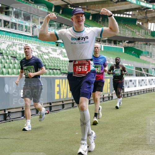 13.09.2026 - 21. swb-Marathon Bremen Michael Burmester http://msf.ph/oto/10422286 13.09.2026 12:59:55 Laufen im Stadion 135, 191, 226, 232, 260, 342, 651, 745, 972, 1080, 1166, 1209, 1368, 1493, 1494, 1516, 1650, 1861, 1935, 1963, 2088, 2210, 2289, 2293, 2306, 2322, 2367, 2427, 2481, 2517, 2570, 2577, 2686, 2700, 2708, 2806, 2807, 2827, 2885, 2899, 2906, 2914, 2953, 2961, 2979, 3015, 3021, 3076, 3098, 3105, 3120, 3124, 3145, 3168, 3173, 3190, 3233, 3273, 3354, 3435, 3480, 3516, 3531, 3642, 3652, 3729, 3774, 3855, 3856, 3861, 3930, 3934 meine-sportfotos.de