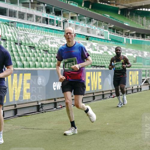 13.09.2026 - 21. swb-Marathon Bremen Michael Burmester http://msf.ph/oto/10422323 13.09.2026 12:59:56 Laufen im Stadion 135, 191, 226, 232, 260, 342, 651, 745, 972, 1080, 1166, 1209, 1368, 1493, 1494, 1516, 1650, 1861, 1935, 1963, 2088, 2210, 2289, 2293, 2306, 2322, 2367, 2427, 2481, 2517, 2570, 2577, 2686, 2700, 2708, 2806, 2807, 2827, 2885, 2899, 2906, 2914, 2953, 2961, 2979, 3015, 3021, 3076, 3098, 3105, 3120, 3124, 3145, 3168, 3173, 3190, 3233, 3273, 3354, 3435, 3480, 3516, 3531, 3642, 3652, 3729, 3774, 3855, 3856, 3861, 3930, 3934 meine-sportfotos.de