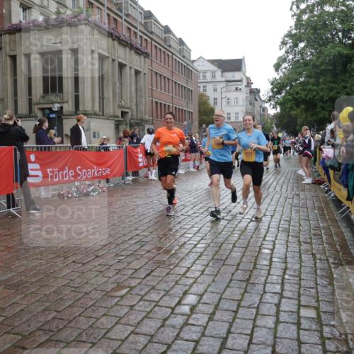 13.09.2026 - Kiel Lauf Yannick Fuchs http://msf.ph/oto/10422325 13.09.2026 10:55:54 Ziel 280, 566, 1264, 1673, 2264, 2589, 2798, 4556, 4747, 5034, 5279, 5553, 5752, 5772, 6572, 7707, 7851, 7988, 8722, 8733, 8813, 9069, 11196, 12327, 12499, 12579, 34, 313, 428, 1673, 1841, 1885, 1929, 2190, 2208, 2330, 2331, 3105, 3297, 3379, 3539, 4519, 4594, 5485, 5544, 5572, 5822, 5903, 6753, 6880, 6922, 7148, 7568, 7966, 8330, 8346, 8631, 8632, 8722, 8765, 8772, 9014, 9651, 9653, 9858, 10597, 10722, 11036, 11621, 11946, 11952, 12500, 574, 778, 7483, 7118, 7566, 8845 meine-sportfotos.de