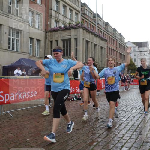 13.09.2026 - Kiel Lauf Yannick Fuchs http://msf.ph/oto/10422365 13.09.2026 10:56:00 Ziel 350, 429, 712, 774, 775, 2264, 2564, 2798, 4556, 5009, 5279, 5553, 5752, 5772, 6572, 7707, 7851, 7995, 8073, 8158, 8733, 8813, 8910, 9069, 12316, 12579, 34, 280, 566, 1264, 1673, 1885, 1929, 2190, 2208, 2264, 2589, 3105, 3297, 3539, 4519, 4594, 4747, 5034, 5544, 5572, 5752, 5822, 5903, 6753, 6880, 6922, 7148, 7568, 7966, 7988, 8330, 8346, 8631, 8632, 8722, 8765, 8772, 9014, 9651, 9653, 10597, 10722, 11036, 11196, 11621, 11946, 11952, 12327, 12499, 12500, 574, 778, 7483 meine-sportfotos.de