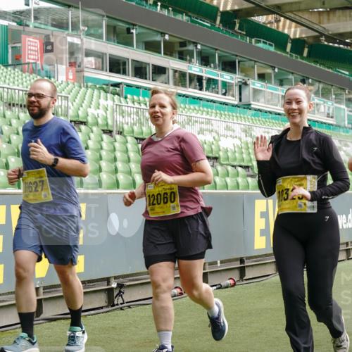 13.09.2026 - 21. swb-Marathon Bremen Michael Burmester http://msf.ph/oto/10422412 13.09.2026 10:45:44 Laufen im Stadion 10137, 10176, 10191, 10192, 10194, 10202, 10242, 10344, 10430, 10472, 10524, 10568, 10600, 10651, 10679, 10713, 10979, 11050, 11081, 11181, 11200, 11244, 11296, 11309, 11367, 11385, 11495, 11529, 11530, 11546, 11574, 11629, 11675, 11709, 11760, 11808, 11821, 11932, 11943, 12057, 12089, 12151, 12153, 12177, 12178, 12211, 12224, 12226, 12285, 12311, 12316, 12317, 12321, 12334, 12374, 12422, 12462, 12539, 10002, 10148, 10303, 10330, 10361, 10362 meine-sportfotos.de