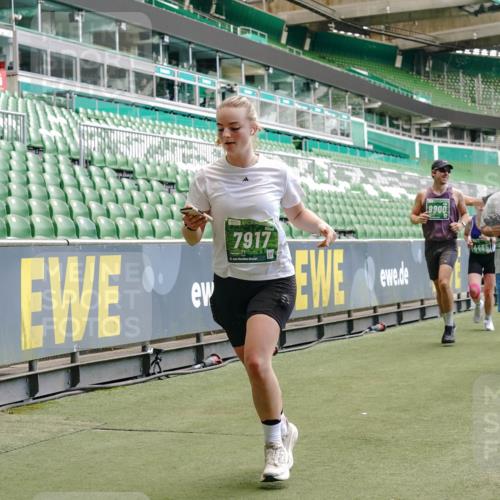 13.09.2026 - 21. swb-Marathon Bremen Michael Burmester http://msf.ph/oto/10422420 13.09.2026 13:00:00 Laufen im Stadion 135, 191, 226, 232, 260, 342, 651, 745, 972, 1080, 1166, 1209, 1368, 1493, 1494, 1516, 1650, 1861, 1935, 1963, 2088, 2210, 2289, 2293, 2306, 2322, 2367, 2427, 2481, 2517, 2570, 2577, 2686, 2700, 2708, 2806, 2827, 2885, 2899, 2906, 2914, 2953, 2961, 2967, 2979, 3015, 3021, 3076, 3098, 3105, 3120, 3124, 3145, 3168, 3173, 3190, 3233, 3273, 3354, 3385, 3435, 3480, 3516, 3531, 3642, 3652, 3729, 3774, 3855, 3856, 3861, 3930, 3934 meine-sportfotos.de