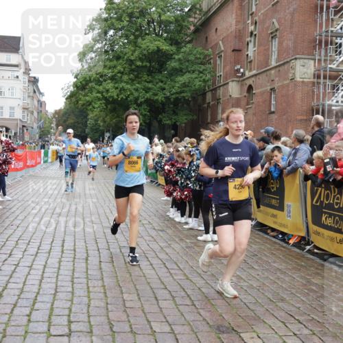 13.09.2026 - Kiel Lauf Yannick Fuchs http://msf.ph/oto/10422505 13.09.2026 09:43:25 Ziel 255, 401, 623, 1508, 4256, 6377, 7099, 7857, 8066, 10189, 10300, 12575, 1040, 1213, 1508, 3041, 3849, 3850, 5530, 5929, 7532, 7874, 8191, 8808, 9311, 9354, 9629, 9933, 10047, 10118, 11753, 12259, 12678, 40, 1049, 1833, 1857, 4171, 5964, 7773, 7905, 8770, 8834, 9323, 9934, 10460, 11246, 12101, 12164, 762, 3827, 3849, 4322, 8870, 9311, 9629, 11721, 12678 meine-sportfotos.de