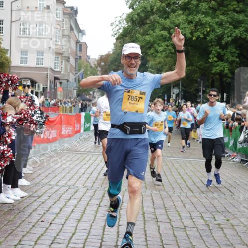 13.09.2026 - Kiel Lauf Yannick Fuchs http://msf.ph/oto/10422534 13.09.2026 09:43:28 Ziel 40, 401, 623, 1049, 1857, 4171, 4256, 6377, 7773, 7857, 7905, 8066, 8770, 8834, 10189, 10300, 11246, 12101, 12575, 255, 623, 1040, 1213, 1508, 3041, 3849, 3850, 5530, 5929, 7099, 7532, 7874, 8191, 8808, 9354, 9933, 10047, 10118, 11753, 12259, 654, 1833, 5964, 9323, 9934, 10460, 12164, 1213, 3827, 3849, 7874, 8870, 9311, 9629, 11721, 12678 meine-sportfotos.de