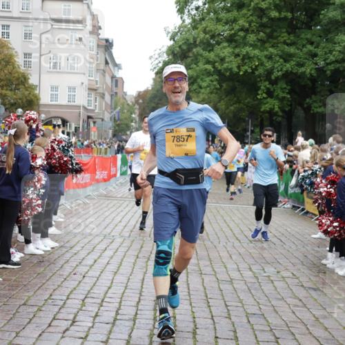 13.09.2026 - Kiel Lauf Yannick Fuchs http://msf.ph/oto/10422544 13.09.2026 09:43:28 Ziel 40, 401, 623, 1049, 1857, 4171, 4256, 6377, 7773, 7857, 7905, 8066, 8770, 8834, 10189, 10300, 11246, 12101, 12575, 255, 623, 1040, 1213, 1508, 3041, 3849, 3850, 5530, 5929, 7099, 7532, 7874, 8191, 8808, 9354, 9933, 10047, 10118, 11753, 12259, 654, 1833, 5964, 9323, 9934, 10460, 12164, 1213, 3827, 3849, 7874, 8870, 9311, 9629, 11721, 12678 meine-sportfotos.de