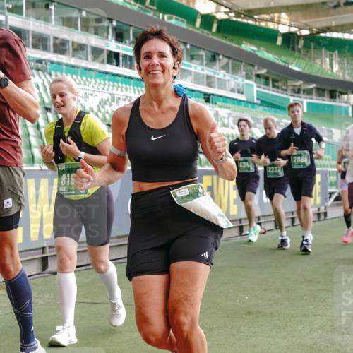 13.09.2026 - 21. swb-Marathon Bremen Michael Burmester http://msf.ph/oto/10422595 13.09.2026 13:22:54 Laufen im Stadion 128, 160, 211, 258, 343, 351, 434, 441, 533, 571, 601, 609, 708, 851, 892, 1060, 1094, 1157, 1178, 1259, 1331, 1344, 1417, 1518, 1657, 1669, 1691, 1729, 1746, 1788, 1883, 2213, 2290, 2433, 2475, 2495, 2504, 2526, 2619, 2632, 2652, 2660, 2685, 2711, 2936, 2964, 2968, 2995, 3022, 3034, 3225, 3252, 3282, 3292, 3347, 3351, 3395, 3423, 3447, 3505, 3530, 3559, 3682, 3727, 3770, 3784, 3819, 4020, 4054, 4231, 4406, 4407, 4431, 4466, 4467, 4584, 1506 meine-sportfotos.de