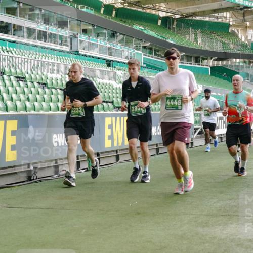 13.09.2026 - 21. swb-Marathon Bremen Michael Burmester http://msf.ph/oto/10422622 13.09.2026 13:22:55 Laufen im Stadion 128, 160, 211, 258, 343, 351, 434, 441, 533, 571, 601, 609, 708, 851, 892, 1060, 1094, 1157, 1178, 1259, 1331, 1344, 1417, 1518, 1657, 1669, 1691, 1729, 1746, 1788, 1883, 2213, 2290, 2433, 2475, 2495, 2504, 2526, 2619, 2632, 2652, 2660, 2685, 2711, 2936, 2964, 2968, 2995, 3022, 3034, 3225, 3252, 3282, 3292, 3347, 3351, 3395, 3423, 3447, 3505, 3530, 3559, 3682, 3727, 3770, 3784, 3819, 4020, 4054, 4231, 4406, 4407, 4431, 4466, 4467, 4584, 1506 meine-sportfotos.de