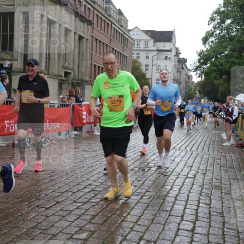 13.09.2026 - Kiel Lauf Yannick Fuchs http://msf.ph/oto/10422625 13.09.2026 10:56:24 Ziel 248, 476, 929, 1618, 2075, 2454, 2674, 2880, 3061, 3267, 4440, 4806, 5067, 5682, 5683, 6530, 6884, 8989, 8997, 9210, 10264, 10509, 10570, 12669, 12762, 350, 429, 574, 712, 774, 775, 778, 1208, 2264, 2564, 2798, 2829, 3267, 3541, 4556, 5009, 5279, 5553, 5752, 5772, 6572, 6605, 7292, 7483, 7707, 7851, 7995, 8054, 8073, 8158, 8733, 8813, 8910, 9069, 9210, 10421, 10433, 10570, 10750, 10774, 10795, 12316, 12579, 452, 1139, 1504 meine-sportfotos.de