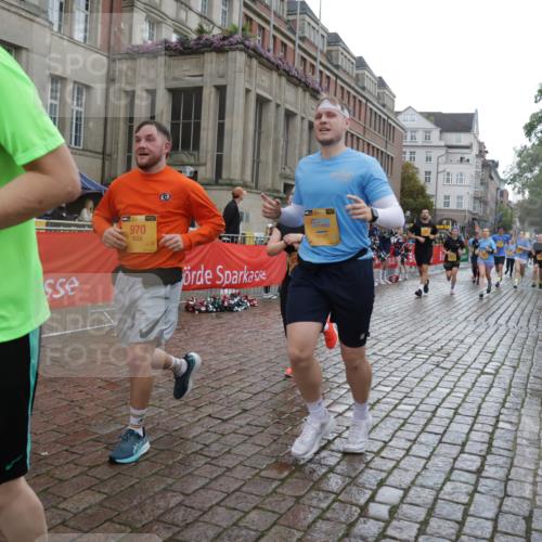 13.09.2026 - Kiel Lauf Yannick Fuchs http://msf.ph/oto/10422639 13.09.2026 10:56:25 Ziel 248, 476, 929, 1618, 2075, 2454, 2674, 2880, 3061, 4440, 4806, 5067, 5682, 5683, 6530, 6884, 8989, 8997, 10264, 10509, 10659, 12669, 12762, 350, 429, 574, 712, 774, 775, 778, 1208, 2264, 2564, 2798, 2829, 3267, 3541, 4556, 5009, 5279, 5553, 5752, 5772, 6572, 6605, 7292, 7483, 7707, 7851, 7995, 8054, 8073, 8158, 8733, 8813, 8910, 9069, 9210, 10421, 10433, 10570, 10750, 10774, 10795, 12316, 12579, 452, 1139, 1504 meine-sportfotos.de
