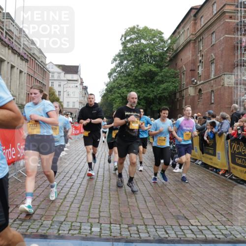 13.09.2026 - Kiel Lauf Yannick Fuchs http://msf.ph/oto/10422668 13.09.2026 09:43:35 Ziel 40, 401, 1049, 1833, 1857, 4171, 7773, 7857, 7905, 8770, 8834, 9323, 9934, 10189, 10300, 10460, 11246, 12101, 12164, 12575, 255, 623, 1040, 1508, 3041, 3850, 4256, 5530, 5929, 6377, 7099, 7532, 8066, 8808, 9354, 9933, 10047, 10118, 11753, 12259, 654, 4522, 5171, 5857, 5964, 7510, 7948, 9814, 10641, 10931, 12376, 1040, 1213, 3849, 3850, 5530, 7874, 8191, 11753 meine-sportfotos.de
