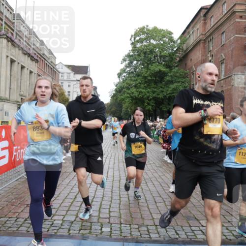 13.09.2026 - Kiel Lauf Yannick Fuchs http://msf.ph/oto/10422683 13.09.2026 09:43:35 Ziel 40, 401, 1049, 1833, 1857, 4171, 7773, 7857, 7905, 8770, 8834, 9323, 9934, 10189, 10300, 10460, 11246, 12101, 12164, 12575, 255, 623, 1040, 1508, 3041, 3850, 4256, 5530, 5929, 6377, 7099, 7532, 8066, 8808, 9354, 9933, 10047, 10118, 11753, 12259, 654, 4522, 5171, 5857, 5964, 7510, 7948, 9814, 10641, 10931, 12376, 1040, 1213, 3849, 3850, 5530, 7874, 8191, 11753 meine-sportfotos.de