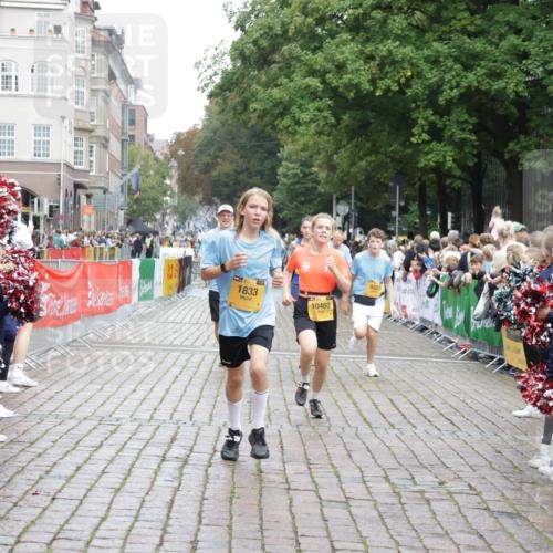 13.09.2026 - Kiel Lauf Yannick Fuchs http://msf.ph/oto/10422716 13.09.2026 09:43:38 Ziel 40, 401, 1049, 1833, 1857, 4171, 5964, 7773, 7905, 8770, 8834, 9323, 9934, 10189, 10300, 10460, 11246, 12101, 12164, 12575, 255, 401, 623, 1508, 3041, 4256, 5929, 6377, 7099, 7532, 7857, 8066, 8808, 9354, 9933, 10047, 10118, 10189, 12259, 654, 4522, 5026, 5171, 5857, 7510, 7948, 9814, 10641, 10931, 12376, 1040, 3850, 5530, 8191, 9354, 11753 meine-sportfotos.de