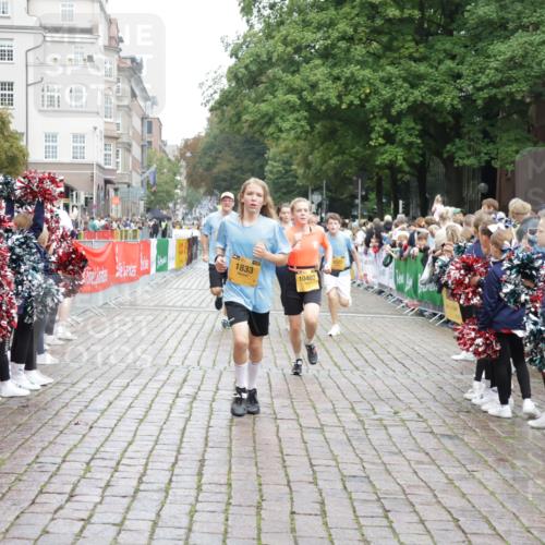 13.09.2026 - Kiel Lauf Yannick Fuchs http://msf.ph/oto/10422725 13.09.2026 09:43:38 Ziel 40, 401, 1049, 1833, 1857, 4171, 5964, 7773, 7905, 8770, 8834, 9323, 9934, 10189, 10300, 10460, 11246, 12101, 12164, 12575, 255, 401, 623, 1508, 3041, 4256, 5929, 6377, 7099, 7532, 7857, 8066, 8808, 9354, 9933, 10047, 10118, 10189, 12259, 654, 4522, 5026, 5171, 5857, 7510, 7948, 9814, 10641, 10931, 12376, 1040, 3850, 5530, 8191, 9354, 11753 meine-sportfotos.de