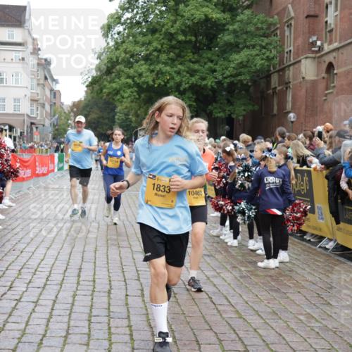 13.09.2026 - Kiel Lauf Yannick Fuchs http://msf.ph/oto/10422742 13.09.2026 09:43:39 Ziel 40, 1049, 1833, 1857, 4171, 5964, 7773, 7905, 8770, 8834, 9323, 9934, 10300, 10460, 11246, 12101, 12164, 12575, 255, 401, 623, 1508, 3041, 4256, 5929, 6377, 7099, 7532, 7857, 8066, 8808, 9354, 9933, 10047, 10118, 10189, 10300, 12259, 12575, 654, 4522, 5026, 5171, 5857, 7510, 7948, 9814, 10641, 10931, 12376, 1040, 3850, 5530, 8191, 9354, 11753, 12259 meine-sportfotos.de