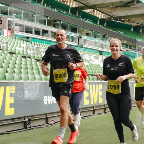 13.09.2026 - 21. swb-Marathon Bremen Michael Burmester http://msf.ph/oto/10422764 13.09.2026 10:45:59 Laufen im Stadion 10137, 10161, 10194, 10202, 10242, 10344, 10430, 10472, 10524, 10535, 10568, 10600, 10651, 10679, 10713, 10895, 10970, 10979, 11050, 11081, 11181, 11200, 11244, 11296, 11309, 11367, 11457, 11495, 11529, 11530, 11546, 11574, 11675, 11709, 11760, 11808, 11821, 11932, 12057, 12089, 12151, 12153, 12177, 12178, 12211, 12224, 12226, 12285, 12311, 12316, 12317, 12321, 12374, 12422, 12462, 12539, 10002, 10148, 10303, 10330, 10361, 10362 meine-sportfotos.de