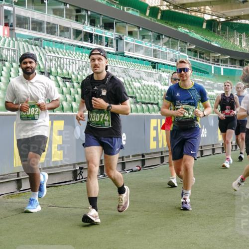 13.09.2026 - 21. swb-Marathon Bremen Michael Burmester http://msf.ph/oto/10422798 13.09.2026 13:23:00 Laufen im Stadion 128, 160, 211, 258, 343, 351, 434, 533, 571, 609, 708, 851, 892, 1060, 1157, 1178, 1259, 1331, 1344, 1417, 1598, 1657, 1669, 1691, 1729, 1746, 1788, 1883, 2213, 2286, 2290, 2433, 2445, 2475, 2495, 2504, 2526, 2619, 2632, 2652, 2660, 2685, 2711, 2768, 2936, 2964, 2968, 2995, 3022, 3034, 3225, 3252, 3282, 3292, 3347, 3351, 3364, 3395, 3423, 3447, 3505, 3530, 3559, 3682, 3727, 3770, 3784, 3819, 4020, 4054, 4231, 4406, 4407, 4431, 4466, 4467, 4584, 1506 meine-sportfotos.de