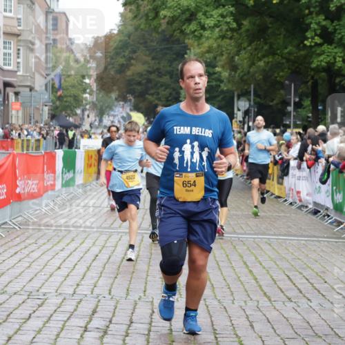 13.09.2026 - Kiel Lauf Yannick Fuchs http://msf.ph/oto/10422810 13.09.2026 09:43:48 Ziel 654, 4522, 5171, 5857, 5964, 7510, 7948, 9323, 9934, 10460, 10641, 10931, 12164, 12376, 40, 255, 401, 623, 1049, 1508, 1833, 1857, 4171, 4256, 5929, 6377, 7099, 7532, 7773, 7857, 7905, 8066, 8770, 8808, 8834, 10189, 10300, 10460, 11246, 12101, 12575, 4283, 5026, 6550, 8300, 9814, 11653, 11655, 12098, 1508, 3041, 5929, 7099, 7532, 8808, 9933, 10047, 10118, 12259 meine-sportfotos.de