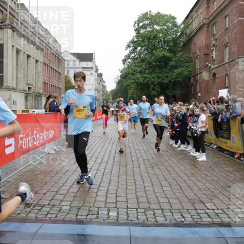 13.09.2026 - Kiel Lauf Yannick Fuchs http://msf.ph/oto/10422855 13.09.2026 09:43:52 Ziel 654, 4522, 5171, 5857, 5964, 7510, 7948, 9814, 10641, 10931, 12376, 40, 255, 401, 623, 1049, 1833, 1857, 4171, 4256, 5964, 6377, 7773, 7857, 7905, 8066, 8770, 8834, 9323, 9934, 10189, 10300, 10460, 11246, 12101, 12164, 12575, 4092, 4283, 5026, 6550, 7753, 8300, 11653, 11655, 12098, 12373, 255, 623, 1508, 5929, 6377, 7099, 7532, 8808, 9933, 10047, 10118 meine-sportfotos.de