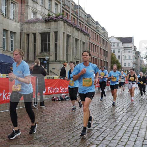 13.09.2026 - Kiel Lauf Yannick Fuchs http://msf.ph/oto/10422923 13.09.2026 10:56:55 Ziel 502, 1302, 1541, 1592, 2405, 2675, 2877, 3015, 4231, 5150, 6167, 6723, 6788, 7542, 8045, 9171, 10068, 11211, 11458, 12134, 12144, 12256, 12392, 248, 452, 476, 929, 1115, 1139, 1157, 1504, 1557, 1666, 1805, 2526, 2560, 2674, 2675, 2880, 3000, 3061, 3286, 3410, 3413, 3466, 4180, 4209, 4367, 4440, 4912, 5593, 6067, 6530, 6882, 6884, 7209, 7594, 7642, 7912, 8799, 8989, 8997, 9674, 10264, 10509, 10621, 10659, 11211, 12721, 1461, 2632, 3296, 3381, 4178, 4782, 5467, 5532, 6540 meine-sportfotos.de