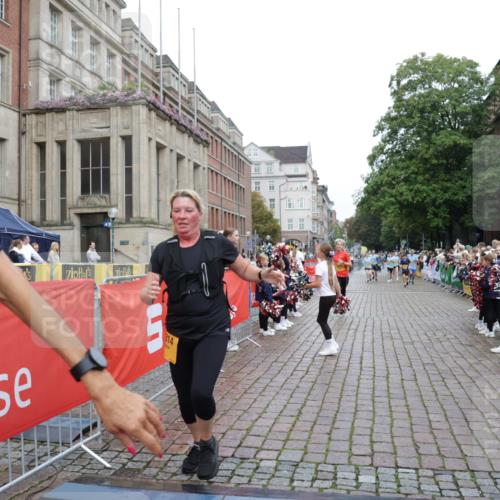 13.09.2026 - Kiel Lauf Yannick Fuchs http://msf.ph/oto/10422938 13.09.2026 09:43:57 Ziel 654, 4522, 5026, 5171, 5857, 7510, 7948, 9814, 10641, 10931, 11653, 12376, 40, 401, 1049, 1833, 1857, 4171, 4256, 5964, 7773, 7857, 7905, 8066, 8770, 8834, 9323, 9934, 10189, 10300, 10460, 11246, 12101, 12164, 12575, 537, 793, 2031, 2437, 4092, 4283, 6550, 7753, 8300, 11655, 12098, 12373, 12437, 255, 623, 1508, 4256, 6377, 7099, 8066 meine-sportfotos.de