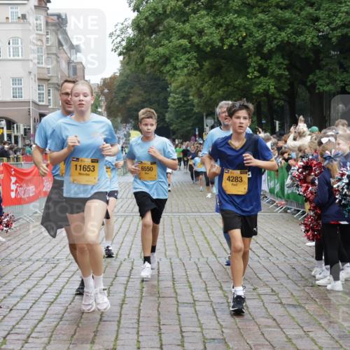 13.09.2026 - Kiel Lauf Yannick Fuchs http://msf.ph/oto/10422975 13.09.2026 09:44:04 Ziel 4283, 5026, 6550, 8300, 9814, 11653, 11655, 12098, 40, 654, 1049, 1833, 1857, 4171, 4522, 5171, 5857, 5964, 7510, 7773, 7905, 7948, 8770, 8834, 9323, 9814, 9934, 10300, 10460, 10641, 10931, 11246, 12101, 12164, 12376, 12575, 537, 793, 1053, 2031, 2437, 3688, 4092, 4573, 7744, 7753, 12318, 12373, 12437, 40, 401, 1857, 4256, 7773, 7857, 8066, 8770, 10189, 10300, 12575 meine-sportfotos.de