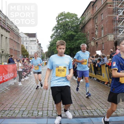 13.09.2026 - Kiel Lauf Yannick Fuchs http://msf.ph/oto/10423002 13.09.2026 09:44:06 Ziel 4092, 4283, 5026, 6550, 7753, 8300, 11653, 11655, 12098, 12373, 40, 654, 1049, 1833, 1857, 4171, 4522, 5171, 5857, 5964, 7510, 7773, 7905, 7948, 8770, 8834, 9323, 9814, 9934, 10460, 10641, 10931, 11246, 12101, 12164, 12376, 537, 793, 801, 1053, 2031, 2437, 2868, 3688, 4573, 6892, 7744, 12318, 12437, 40, 401, 1049, 1857, 4171, 7773, 7857, 7905, 8770, 8834, 10189, 10300, 11246, 12101, 12575 meine-sportfotos.de